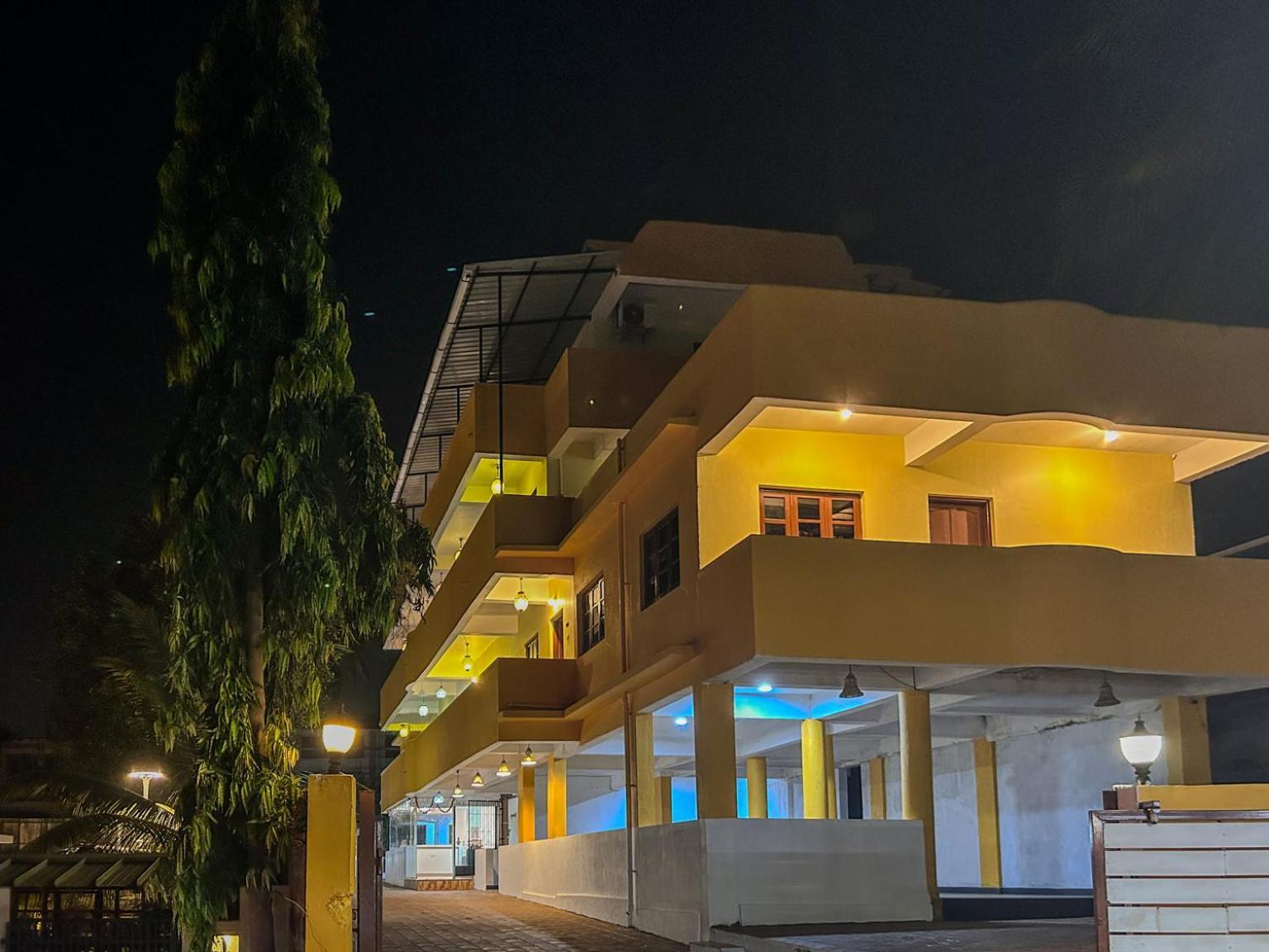 安君纳 La Costa Residency酒店 外观 照片